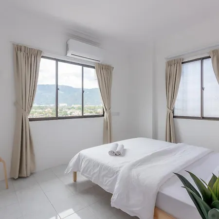 Eastern Apt, Jelutong Exterior photo