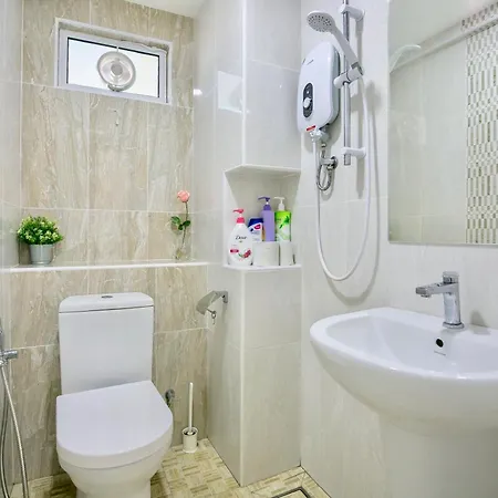Eastern Apt, Jelutong Exterior photo